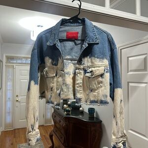 Signature8 Blue and Cream Denim Jacket 💙💙 Size Small! Best Offer Accepted!